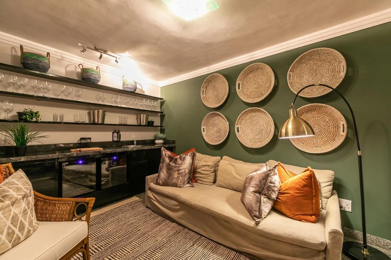 Βίλα Bali And Eva Fresnaye. Luxurious 7 Bedroom Villa. Pool And Grand Patio Κέιπ Τάουν Νότια Αφρική