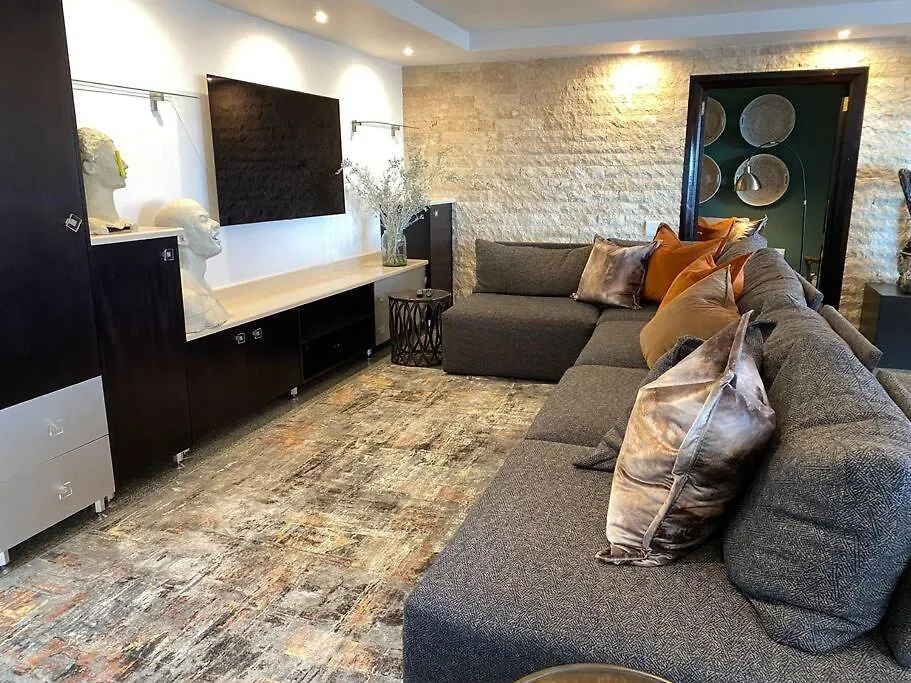 Βίλα Bali And Eva Fresnaye. Luxurious 7 Bedroom Villa. Pool And Grand Patio Κέιπ Τάουν