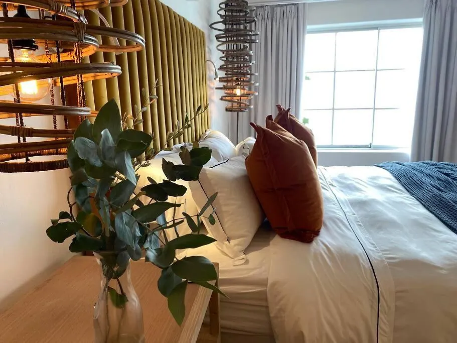 Βίλα Bali And Eva Fresnaye. Luxurious 7 Bedroom Villa. Pool And Grand Patio Κέιπ Τάουν