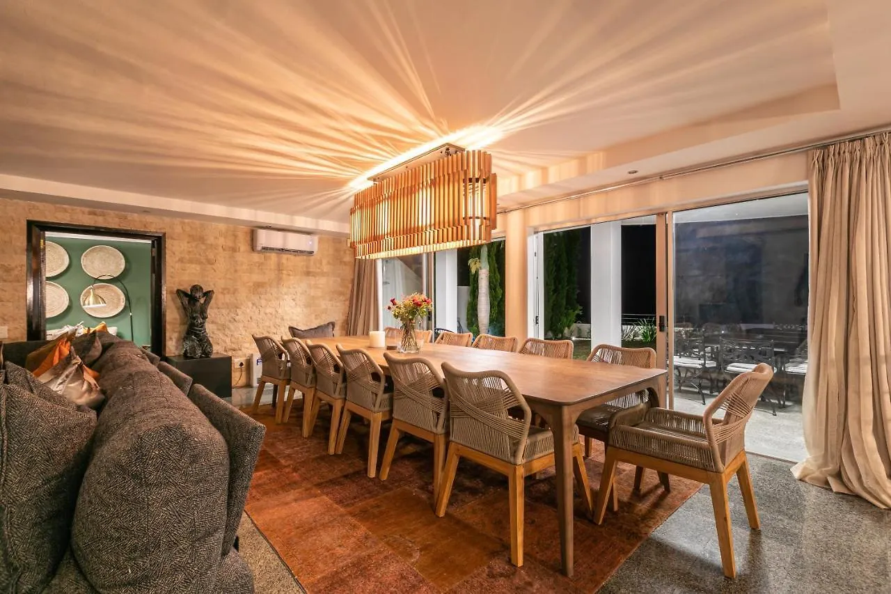 Βίλα Bali And Eva Fresnaye. Luxurious 7 Bedroom Villa. Pool And Grand Patio Κέιπ Τάουν