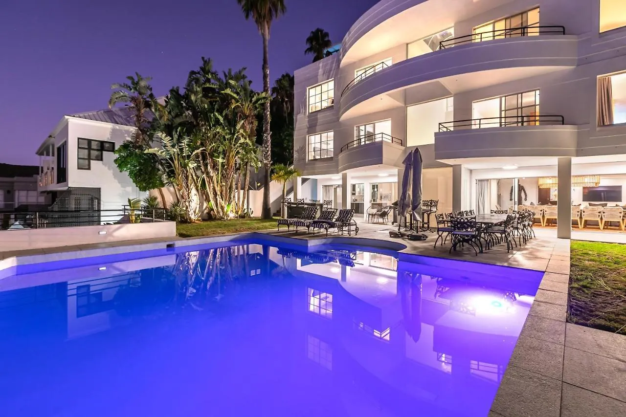 Βίλα Bali And Eva Fresnaye. Luxurious 7 Bedroom Villa. Pool And Grand Patio Κέιπ Τάουν Νότια Αφρική